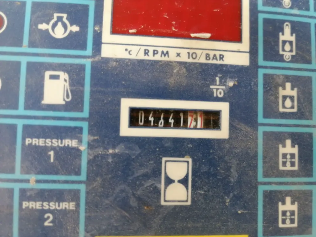 EQUIPO CEMENTO Y HORMIGON (9).webp