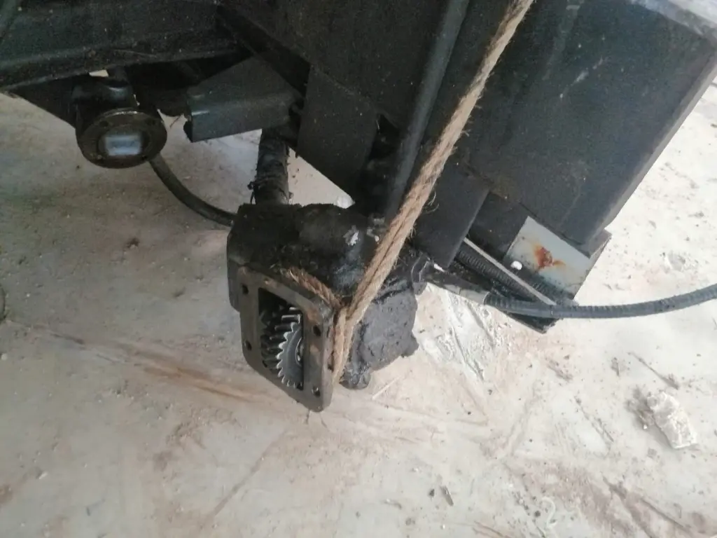 GRUA-CESTA CYTECMA (6).webp