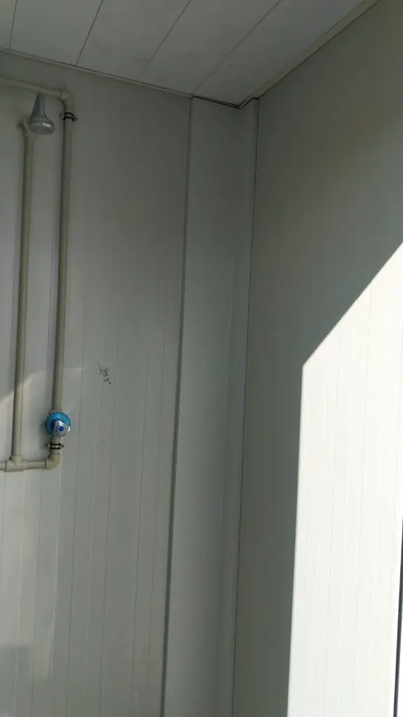 CASETA BAÑO (4).webp