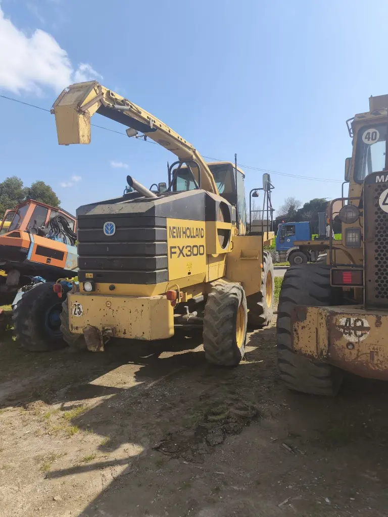 PICADORA AUTOPROPULSADA NEW HOLLAND (4).webp