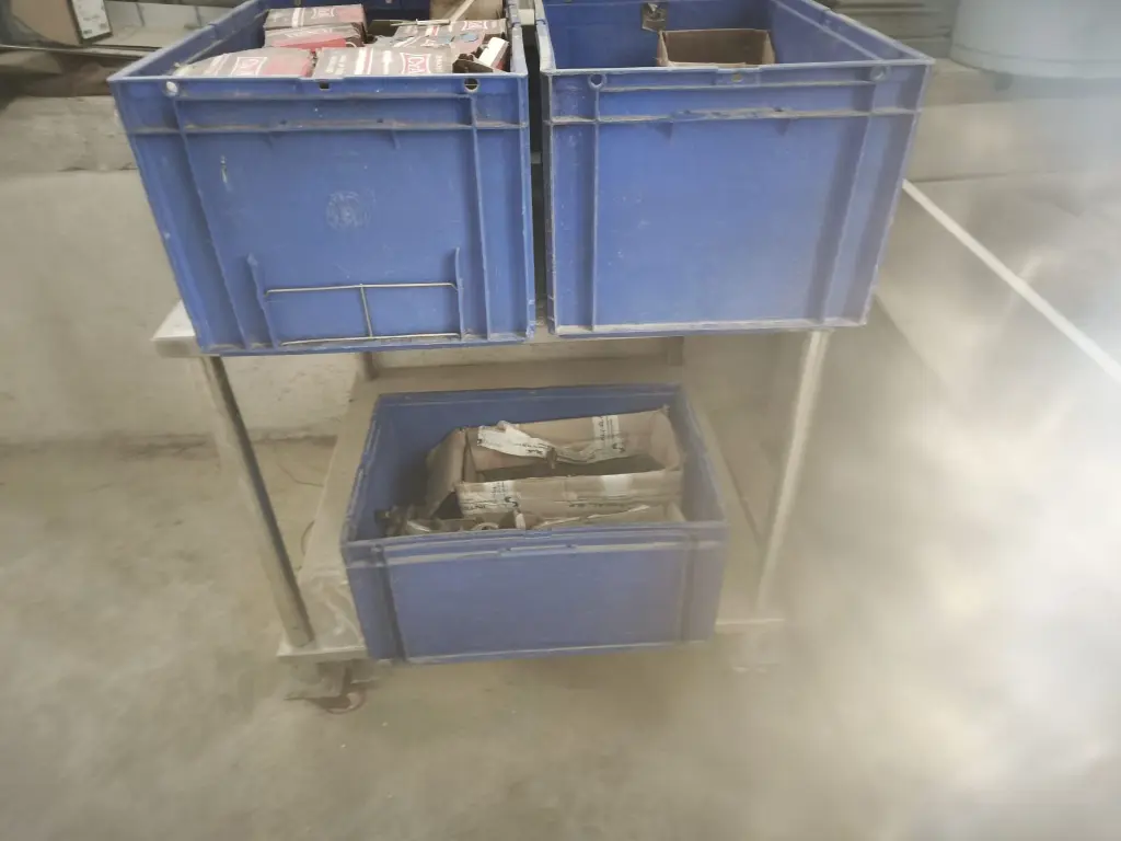 MATERIAL DE CARROCERO DE CAMIONES (2).webp