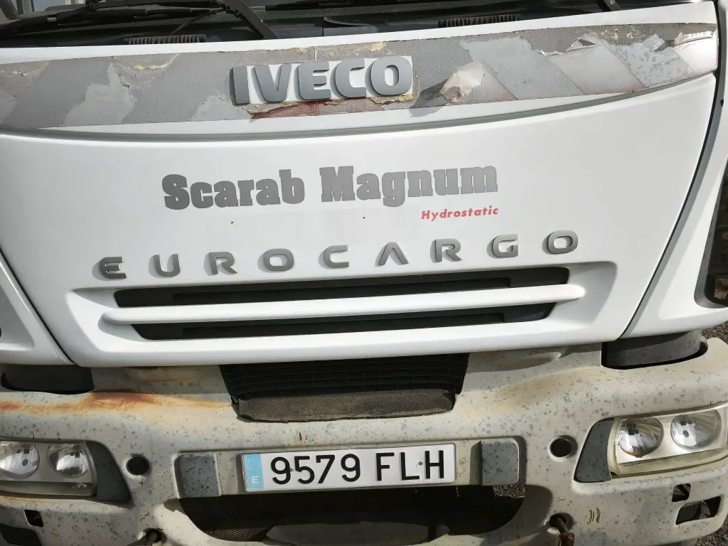CAMION IVECO HIDROESTATICO (7).webp