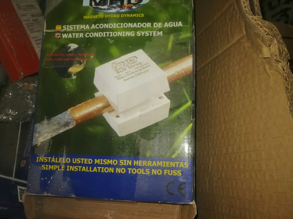 MATERIAL ELECTRICO Y FONTANERIA (1).webp