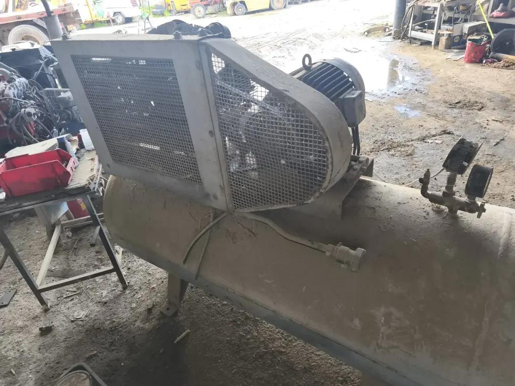 S272 - COMPRESOR BOGE 