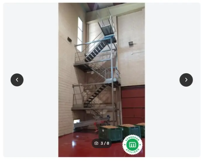 S320 - ESCALERAS INOXIDABLES 8 MTS 