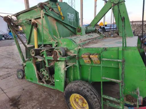 [S309] S309 - COSECHADORA DE LEGUMBRES 